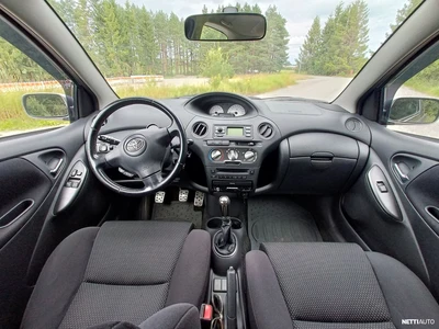 Toyota Yaris 2004, kuva 5/12