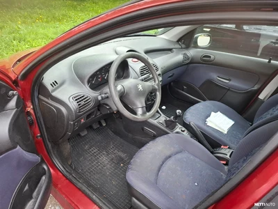 Peugeot 206 2001, kuva 5/6