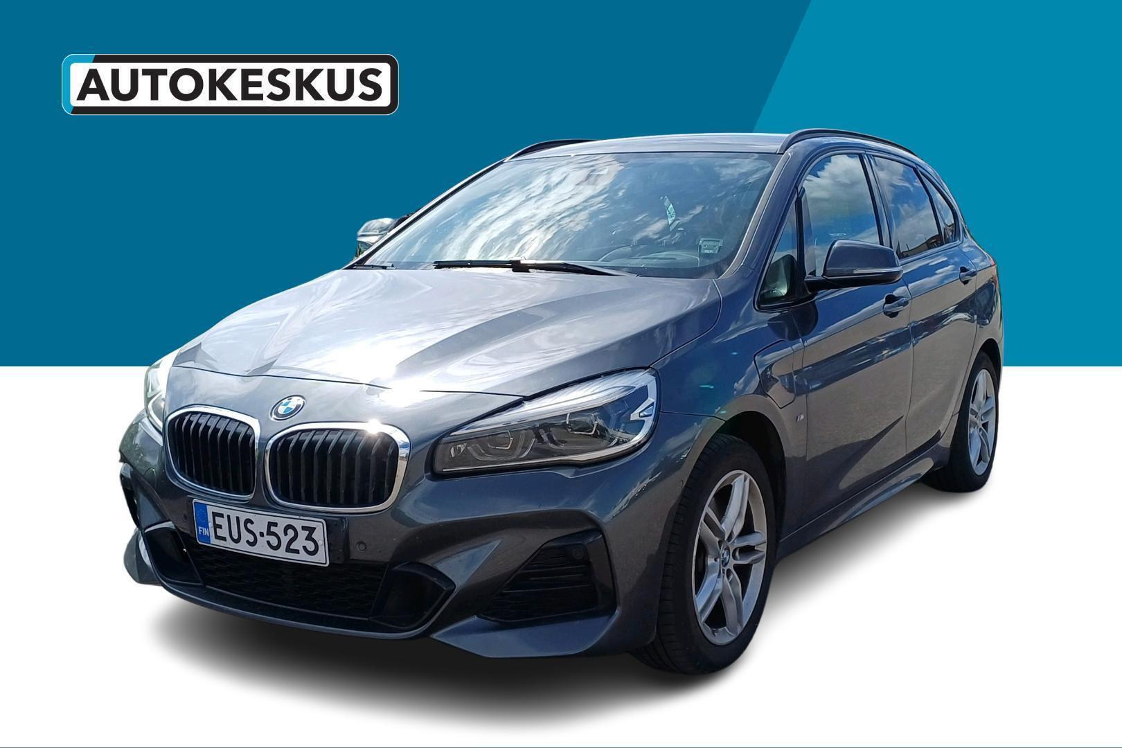 BMW 225