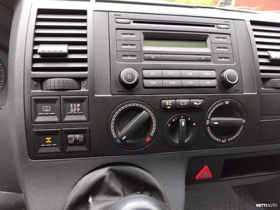 Volkswagen Transporter 2008, photo 7/8