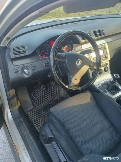 Volkswagen Passat 2005, kuva 5/7