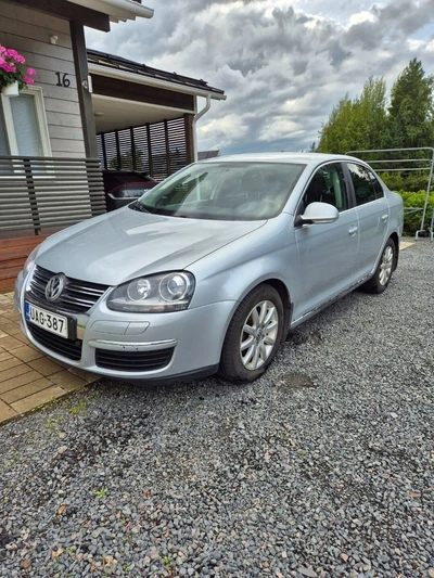 Volkswagen Jetta 2008, kuva 2/24