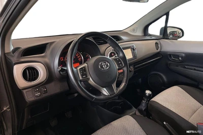 Toyota Yaris 1,33 Dual VVT-i Comfort 5ov 2012, kuva 6/10