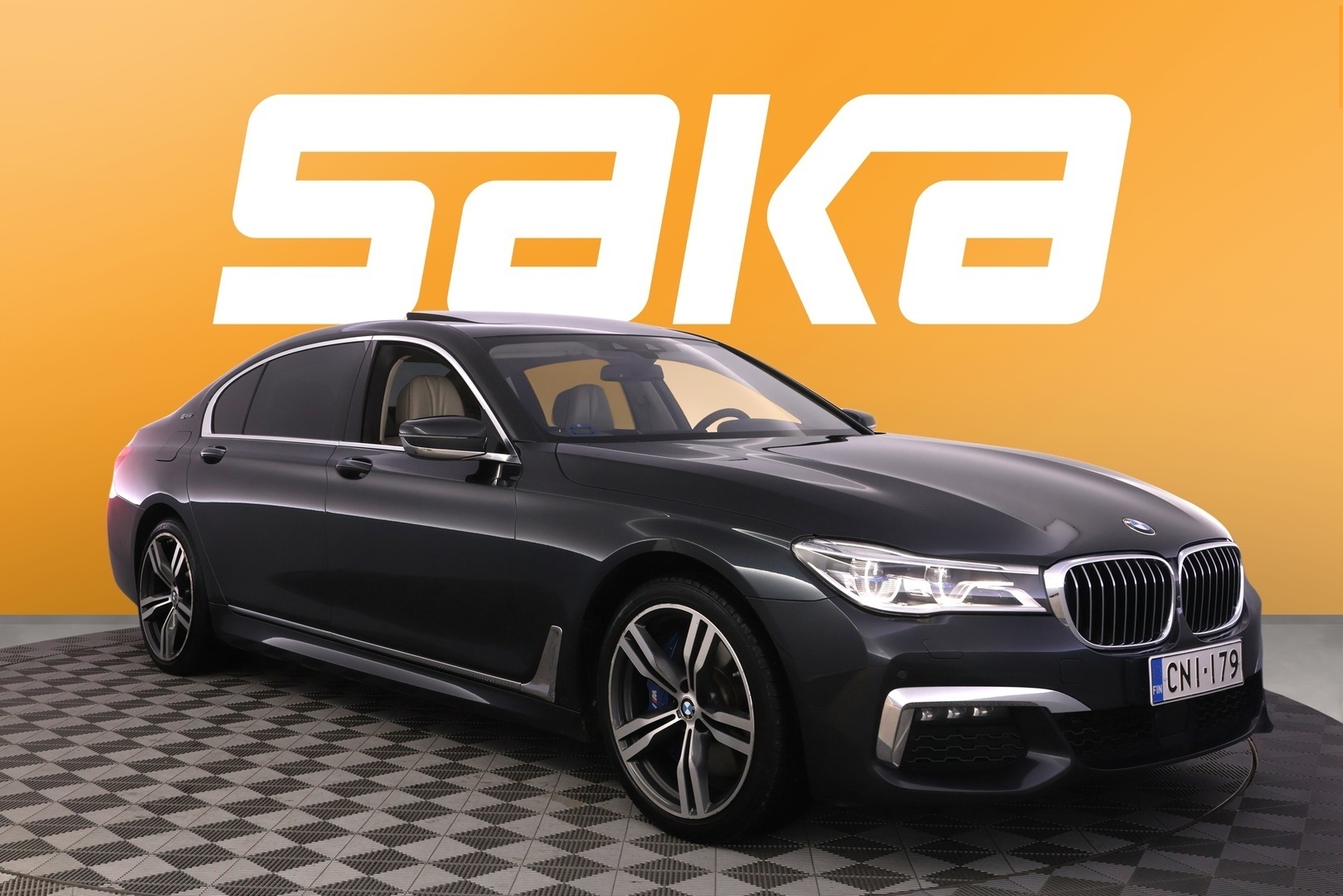BMW 740 le G12 xDrive Business Exclusive M-Sport