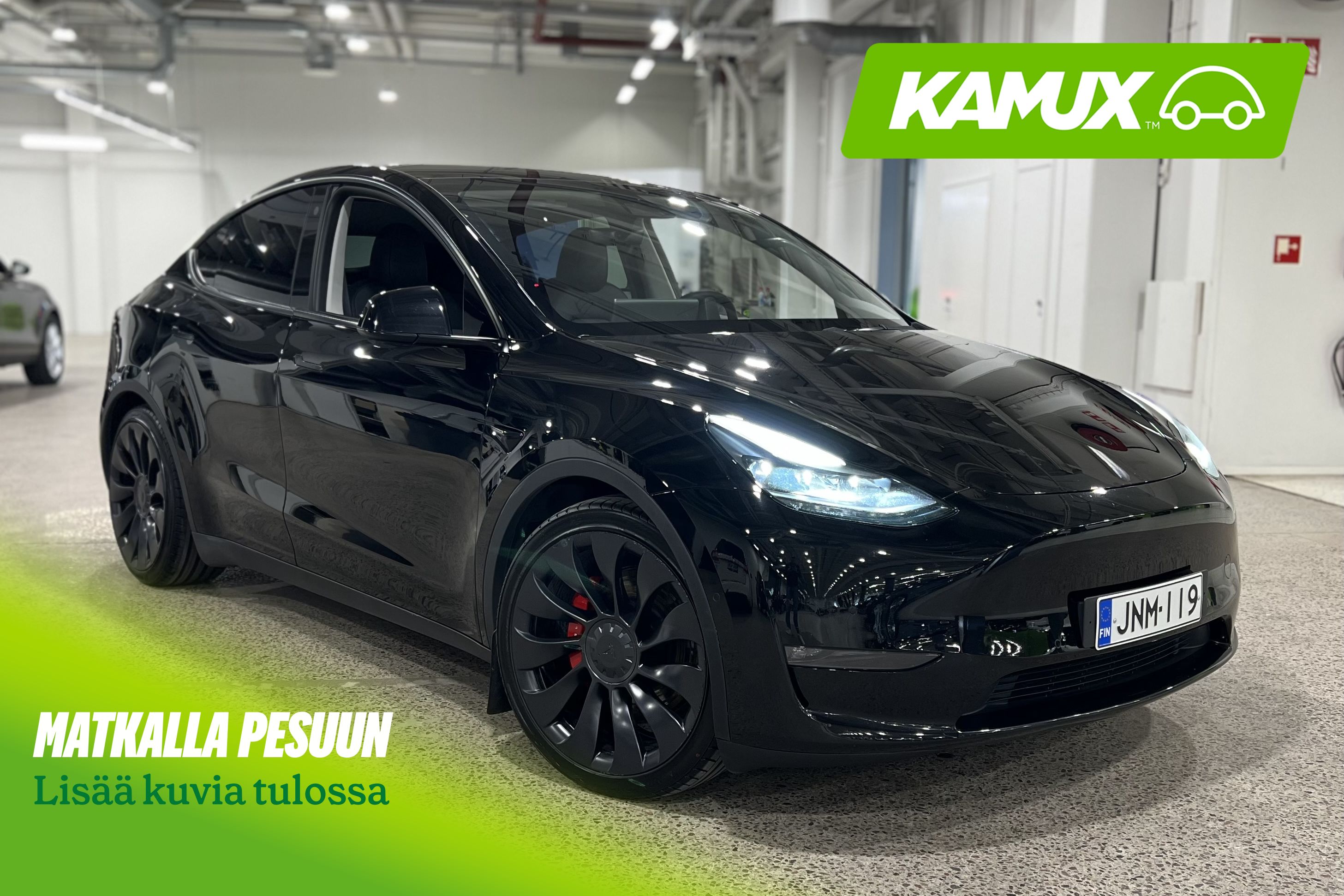 Tesla Model Y Performance AWD **Vetokoukkuvalmius**