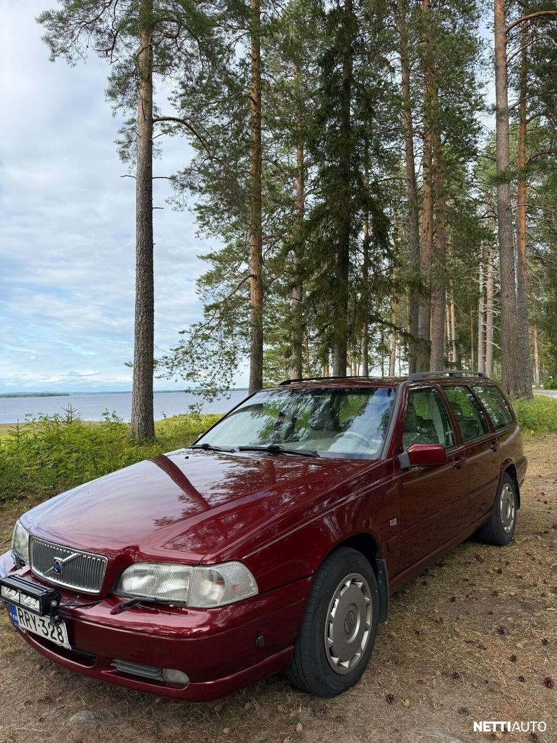 Volvo V70 1999, photo 1/16