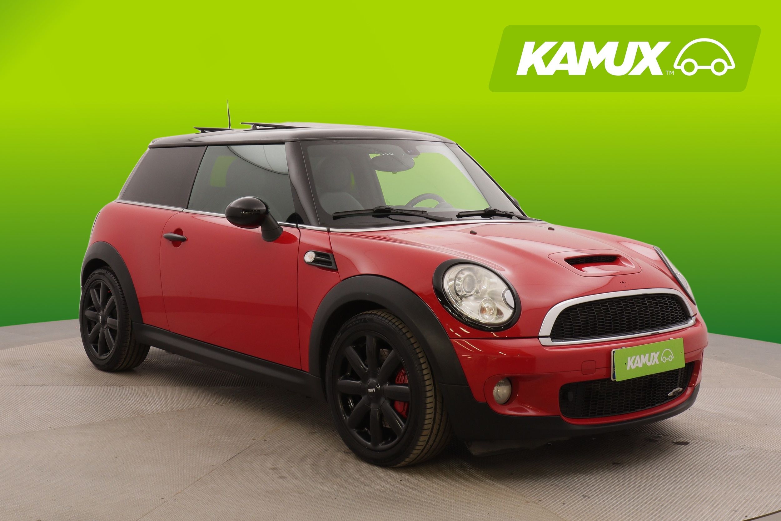 MINI John Cooper Works Hatchback - Jakoketju vaihdettu!
