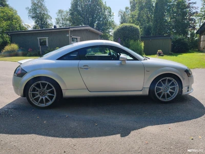Audi TT 1.8t quattro 1999, kuva 4/10