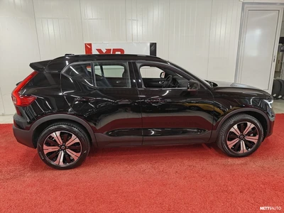 Volvo XC40 2023, photo 2/37