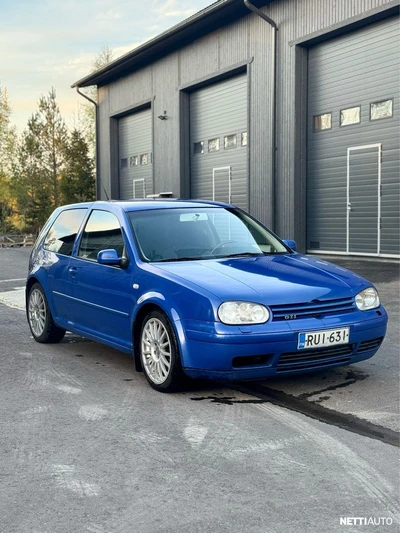 Volkswagen Golf 2002, photo 1/15