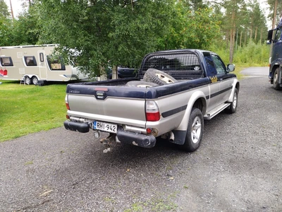 Mitsubishi L200 2005, kuva 4/8