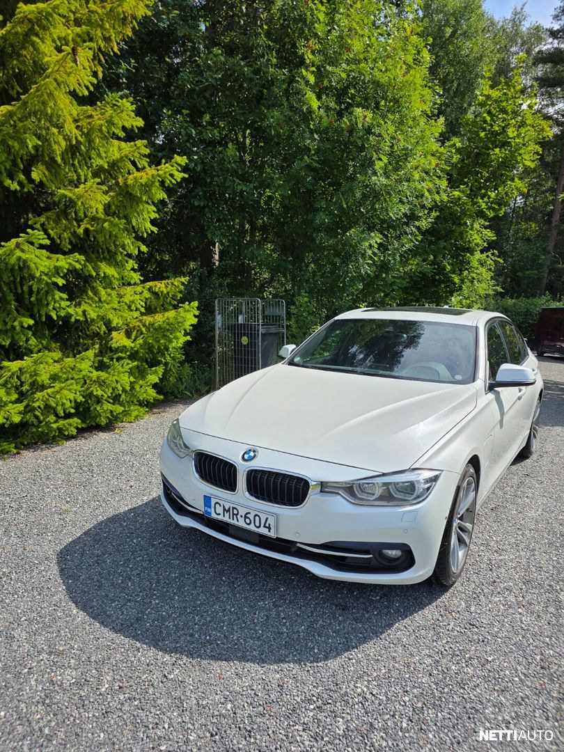 BMW 330