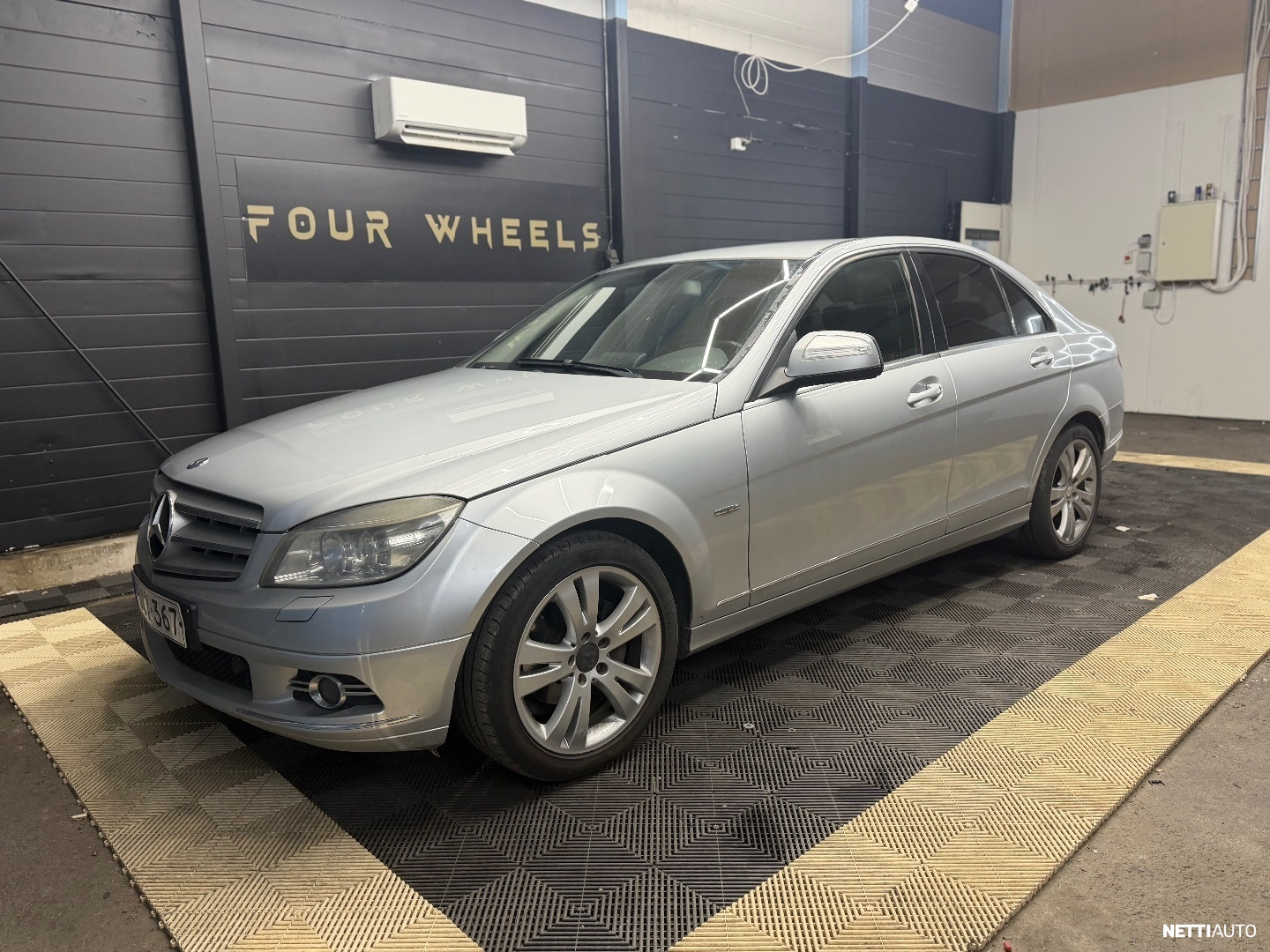 Mercedes-Benz C