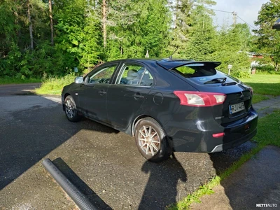 Mitsubishi Lancer Sportback 1,8 Invite 2009, kuva 5/13