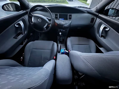 Nissan Primera 2005, photo 4/7
