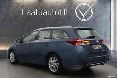 Toyota Auris 2016, photo 3/27