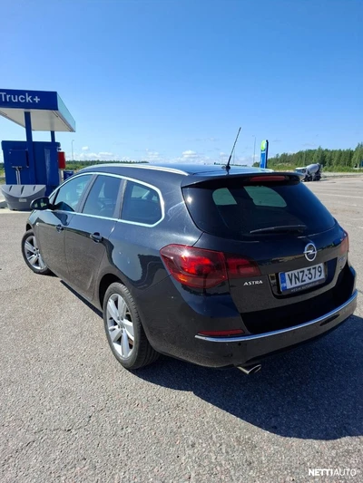 Opel Astra 2013, kuva 3/10