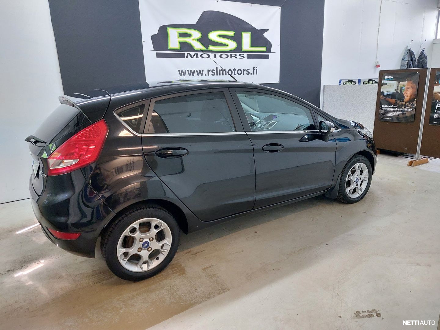 Ford Fiesta 2012, photo 5/32