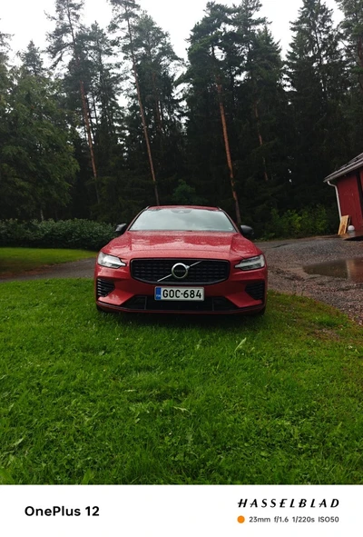 Volvo V60 2022, kuva 1/11