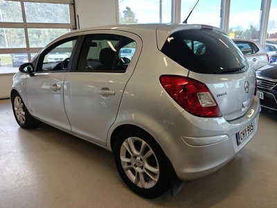 Opel Corsa 1.4 5-ov Enjoy 2011, photo 2/12