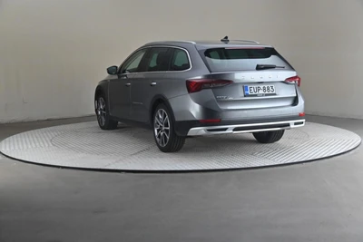 Skoda Octavia 2023, photo 2/32