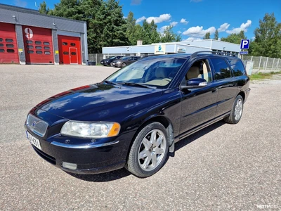 Volvo V70 2,4 (140) Classic man 2007, kuva 1/7