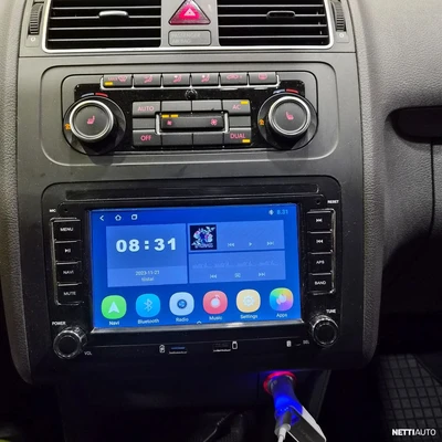 Volkswagen Touran 2012, photo 6/10