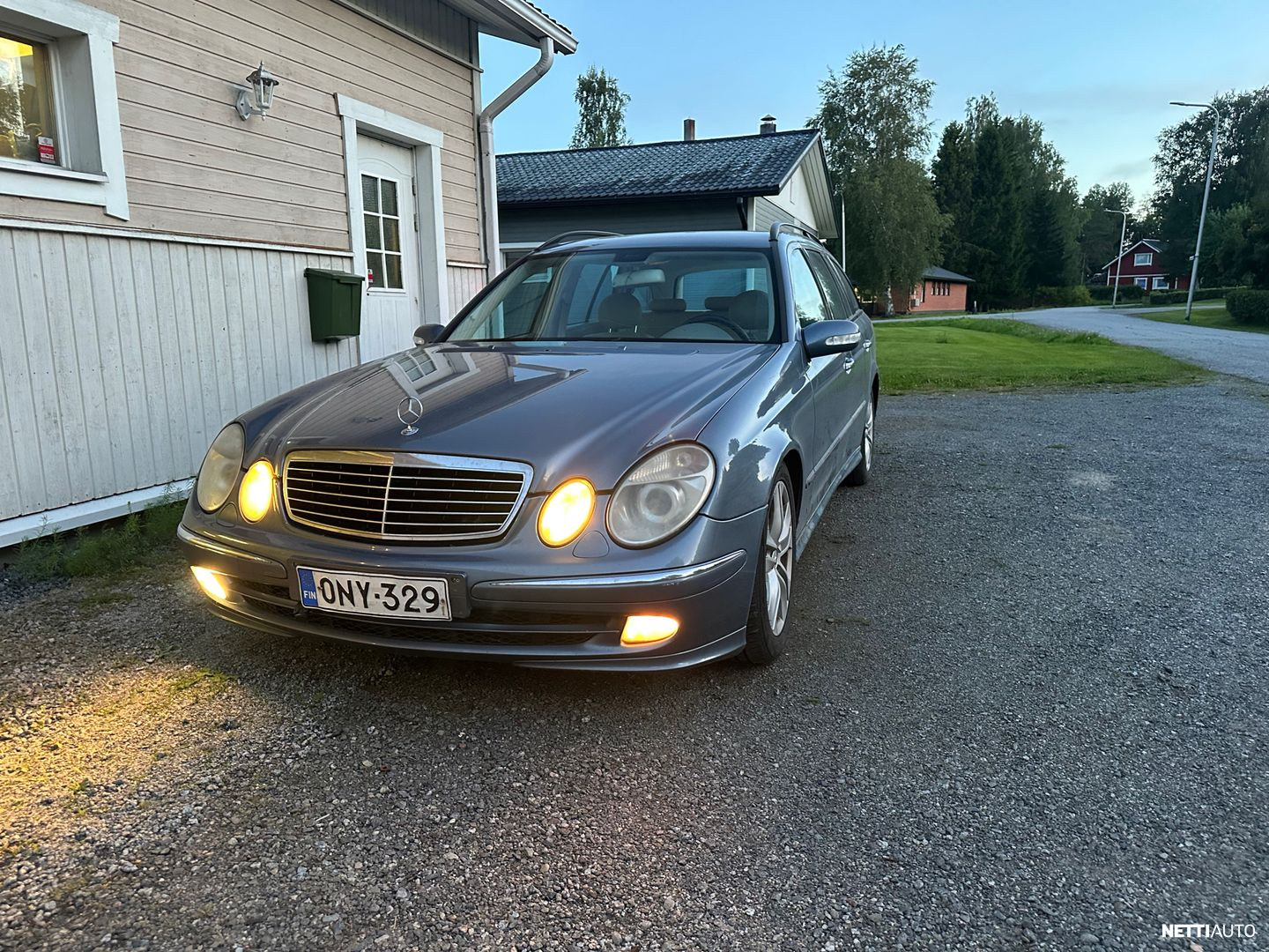 Mercedes-Benz E