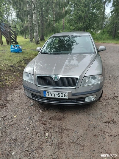Skoda Octavia 1,9 TDI Elegance 2008, photo 1/7