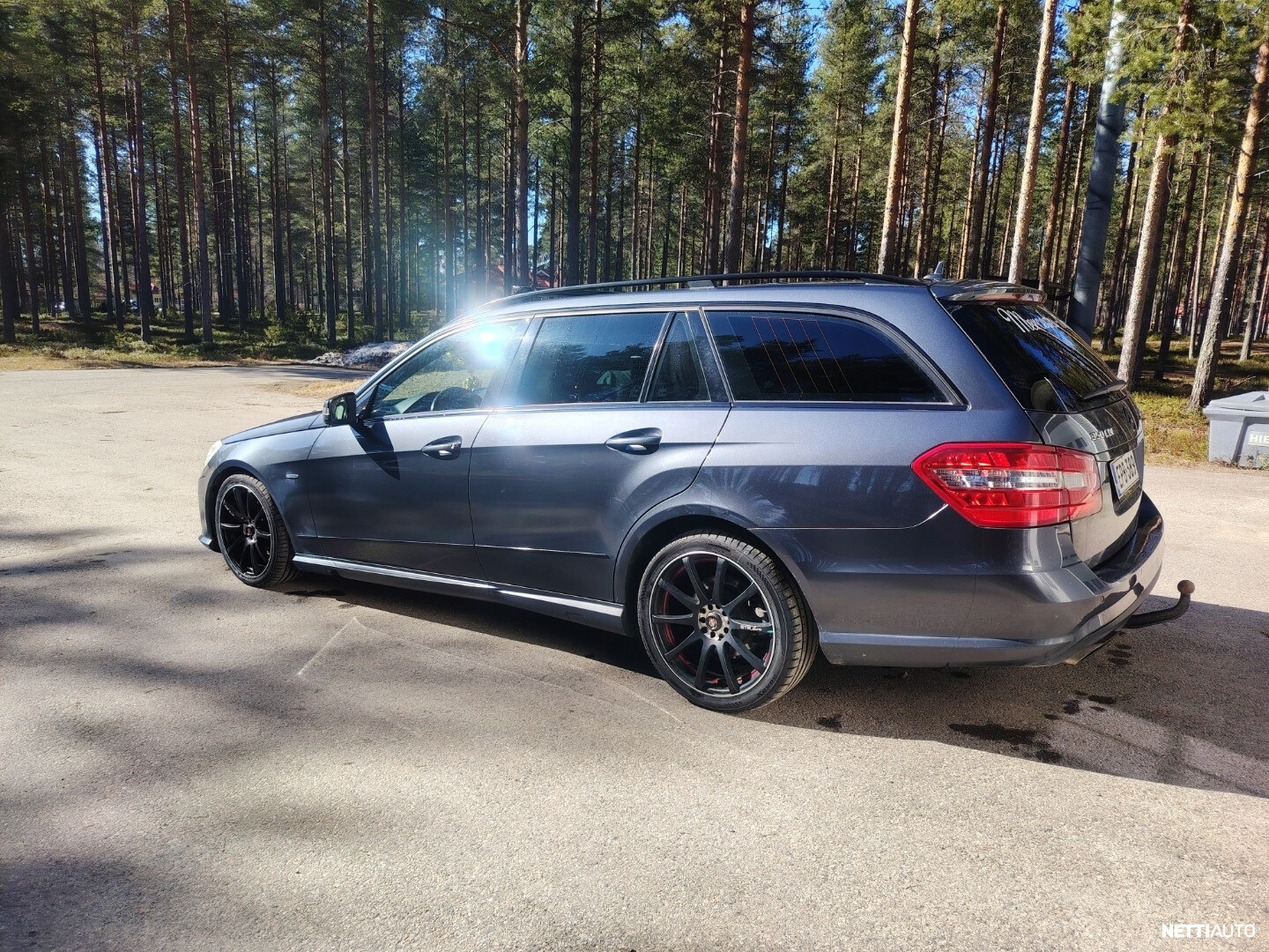 Mercedes-Benz E