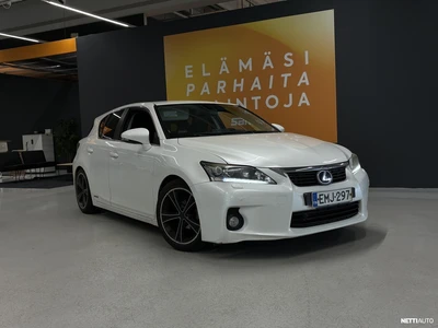 Lexus CT 2011, kuva 1/10