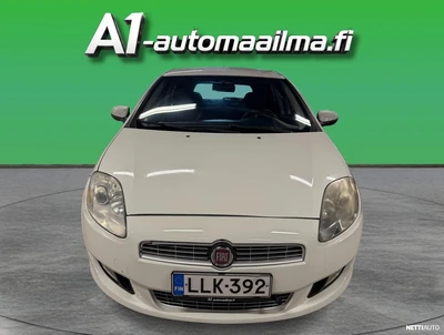 Fiat Bravo 2011, photo 2/15