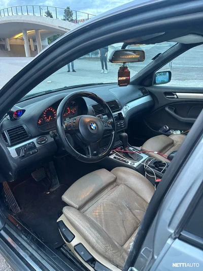 BMW 330 2004, kuva 5/5