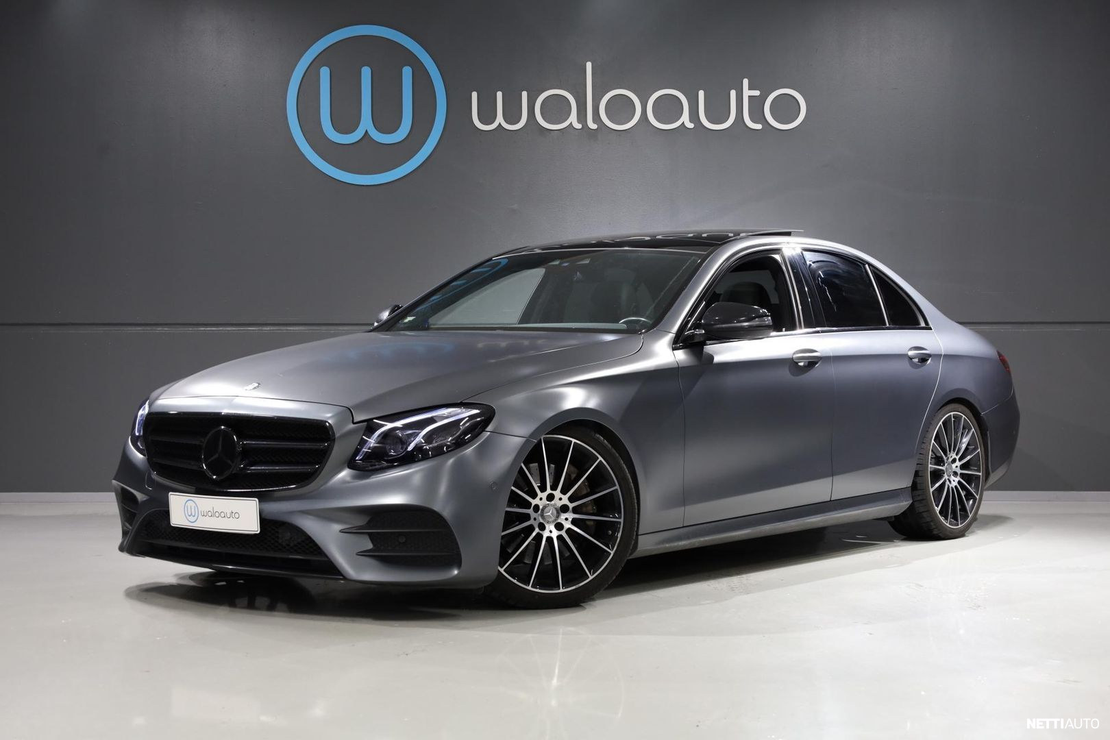 Mercedes-Benz E