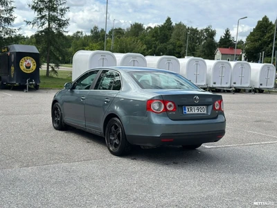 Volkswagen Jetta 2007, photo 3/9