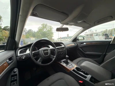 Audi A4 Sedan 3,0 V6 TDI DPF Business 2010, kuva 7/10