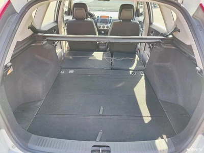 Kia Ceed 1,6 Diesel, pakettiauto 2008, kuva 8/8
