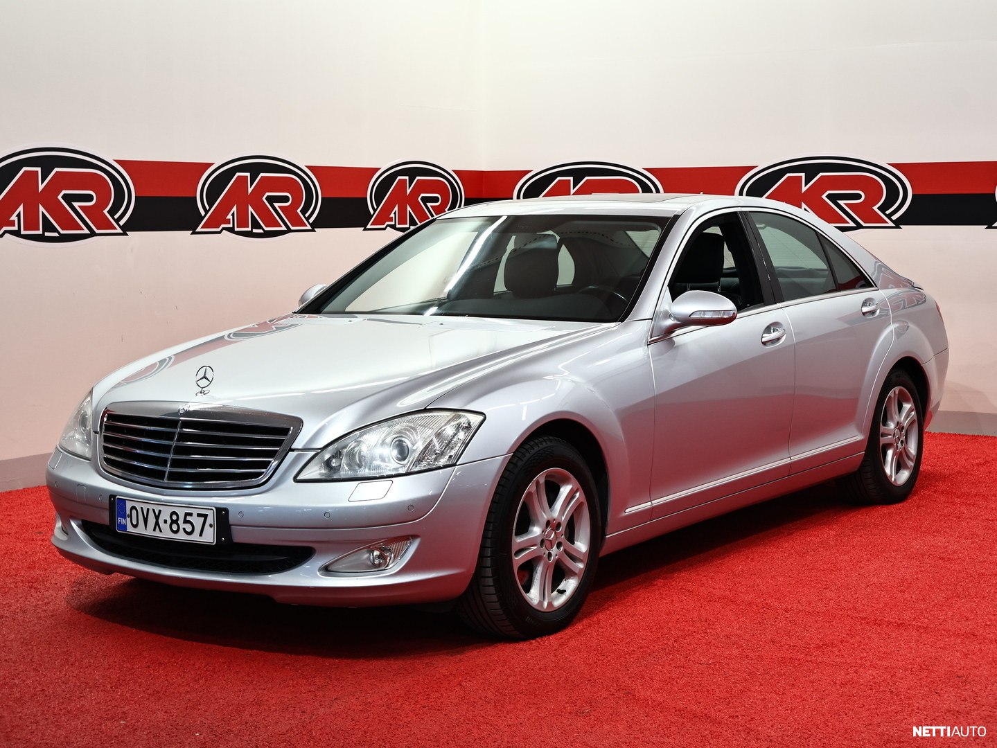 Mercedes-Benz S