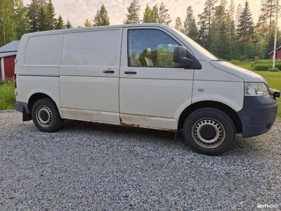 Volkswagen Transporter 2009, kuva 2/7