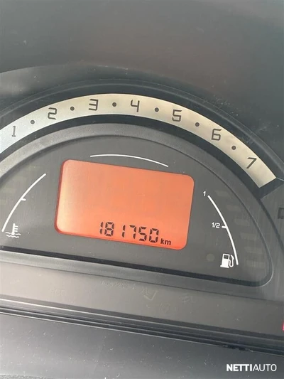 Citroen C3 2004, kuva 7/8