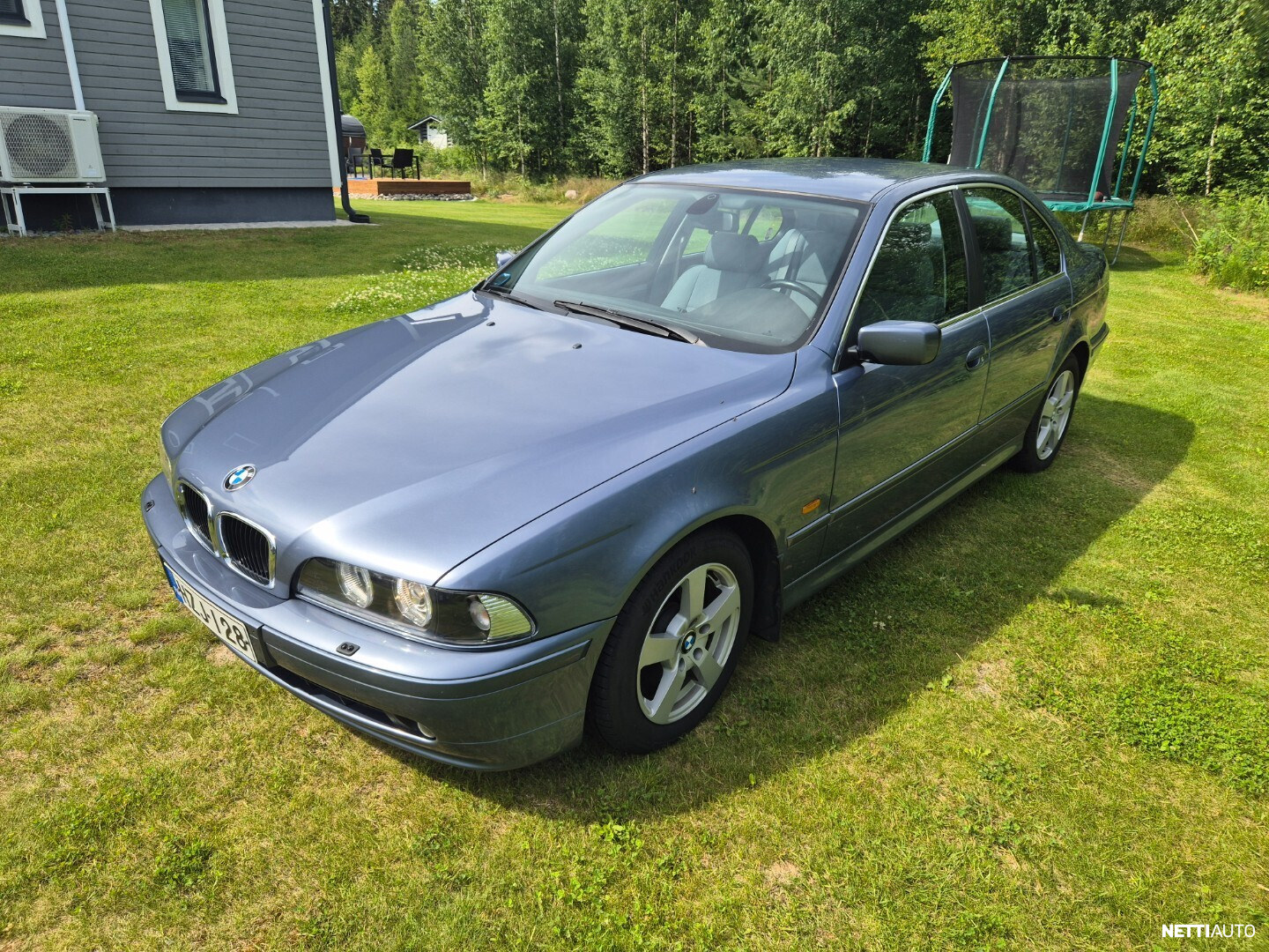 BMW 520