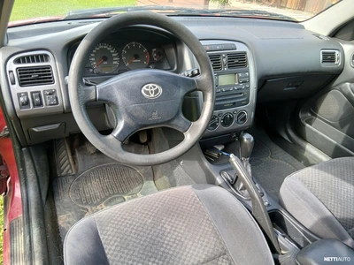 Toyota Avensis 2001, kuva 4/5