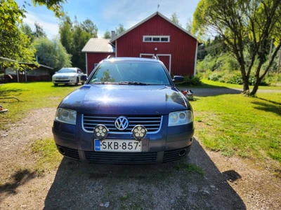 Volkswagen Passat 2002, kuva 2/17