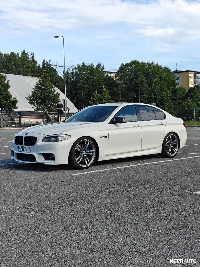 BMW 550