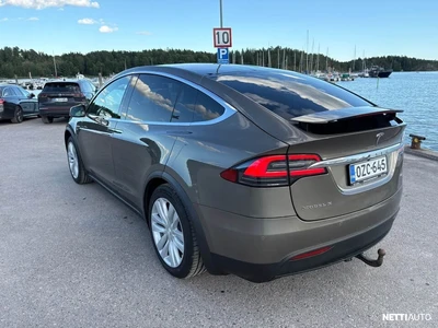 Tesla Model X 90D 2016, photo 3/8