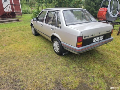 Opel Corsa 1990, kuva 8/8