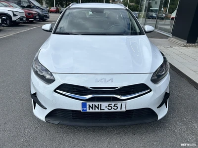 Kia Ceed 1,0 T-GDI 100hv LX SW 2023, photo 2/13