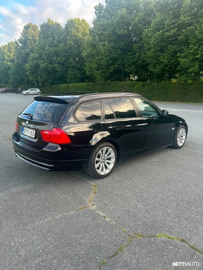 BMW 320 E91 Touring Business Sport 2011, kuva 4/24