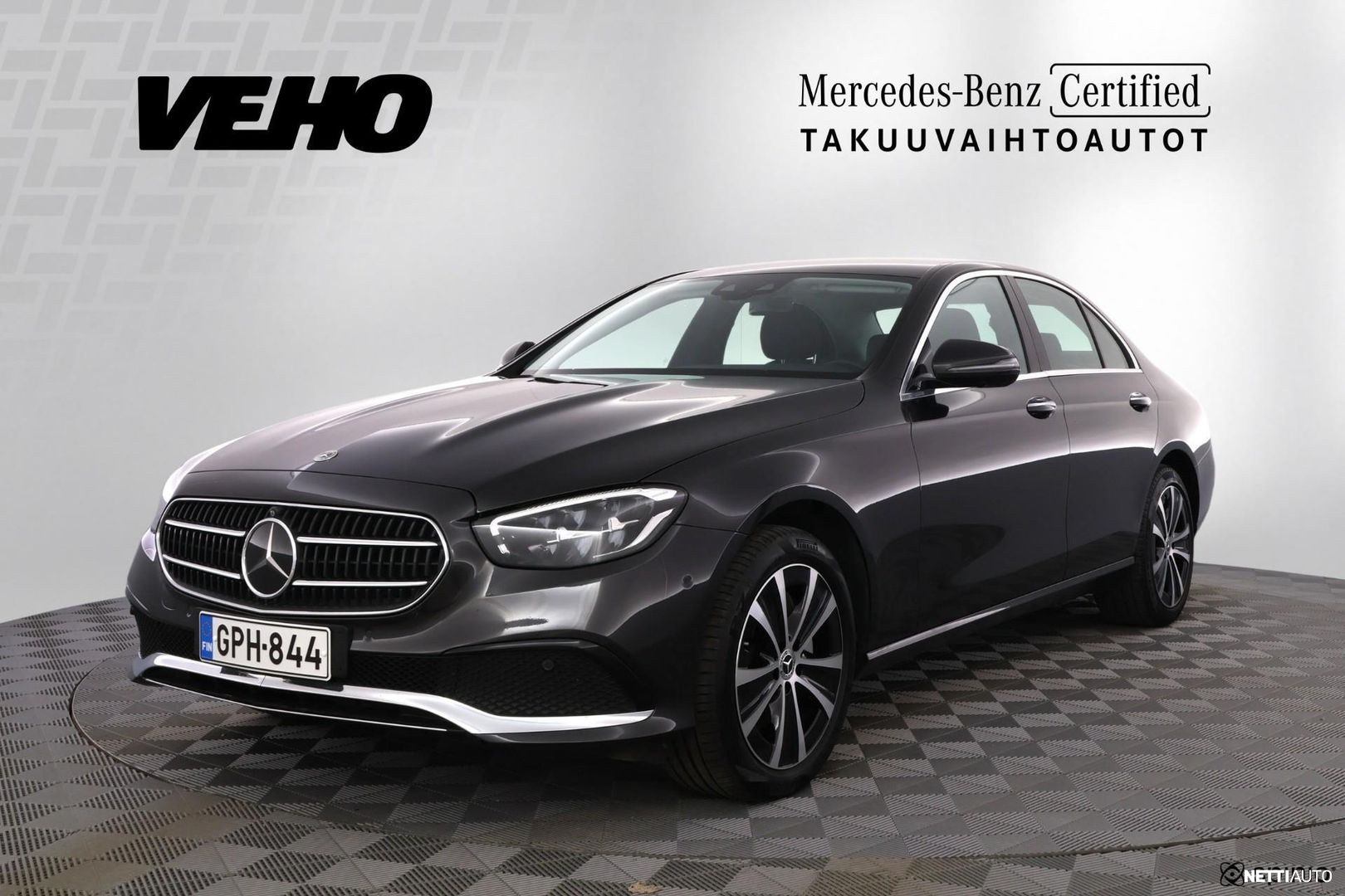 Mercedes-Benz E