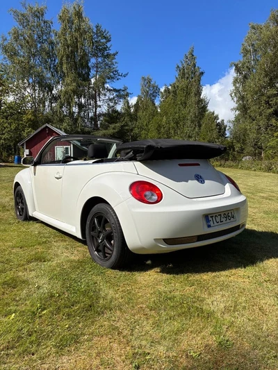 Volkswagen New Beetle 2010, kuva 4/15
